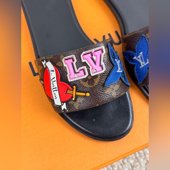 Louis Vuitton Brown Canvas Love Logo Slide Flats Size 37 - Picture 5 of 12